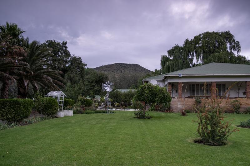 4 Bedroom Property for Sale in Nieu Bethesda Eastern Cape